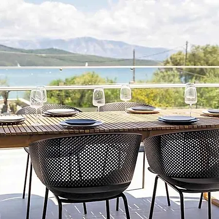 Two-bedroom Sea View Апартаменты